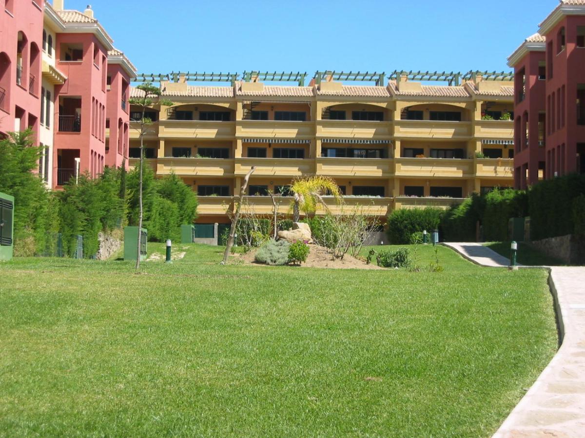 Atlanterra Bajo. Salida Directa. Urbanizacion De Lujo. Piscinas Canchas Padel. Wifi Y A/A Zahara de los Atunes Luaran gambar