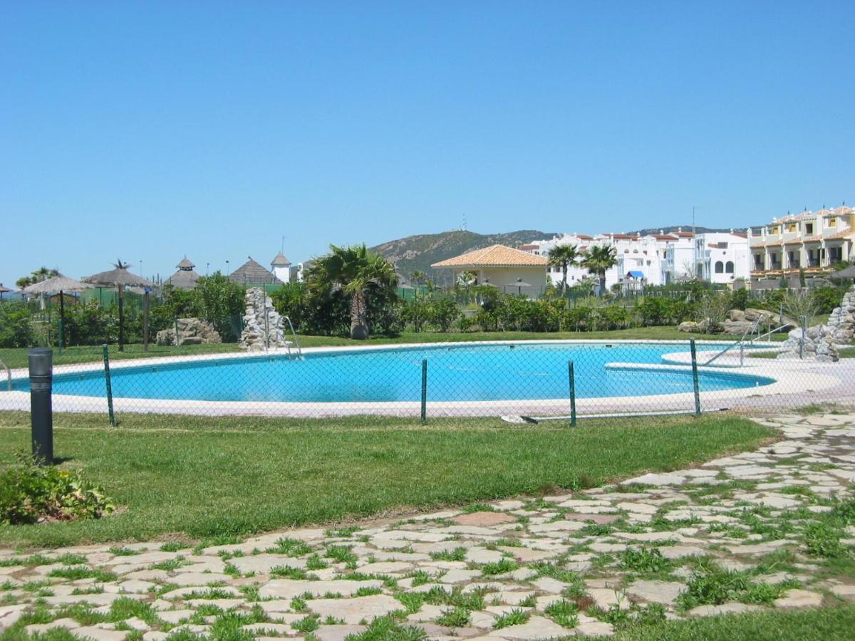 Atlanterra Bajo. Salida Directa. Urbanizacion De Lujo. Piscinas Canchas Padel. Wifi Y A/A Zahara de los Atunes Luaran gambar