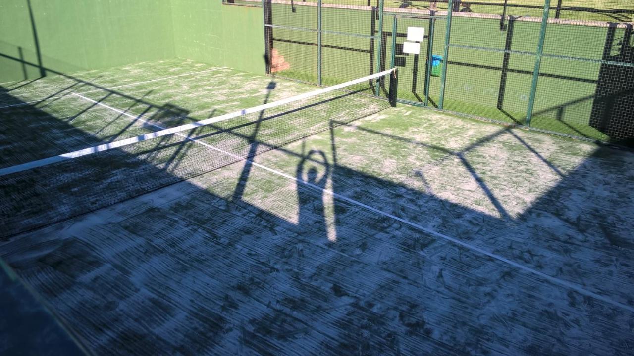 Atlanterra Bajo. Salida Directa. Urbanizacion De Lujo. Piscinas Canchas Padel. Wifi Y A/A Zahara de los Atunes Luaran gambar